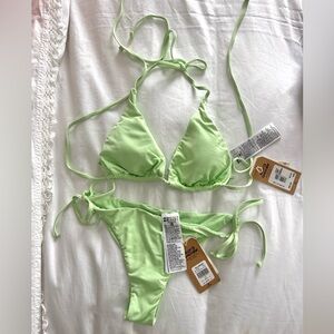 Billabong bikini never worn with tags